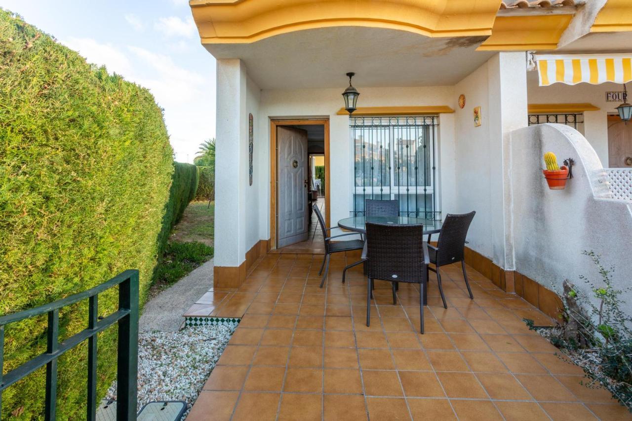 Villa Pool-Side Townhouse In Cabo Roig Orihuela Exterior foto